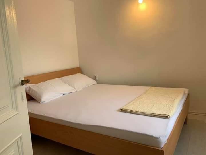 Apartments Dabovic Cattaro Esterno foto